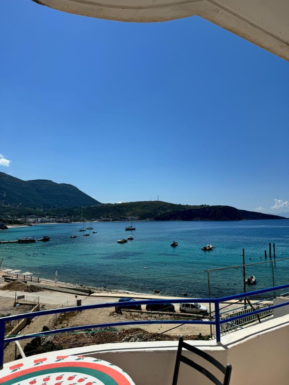 Beachfront Apartment Хімара Екстер'єр фото