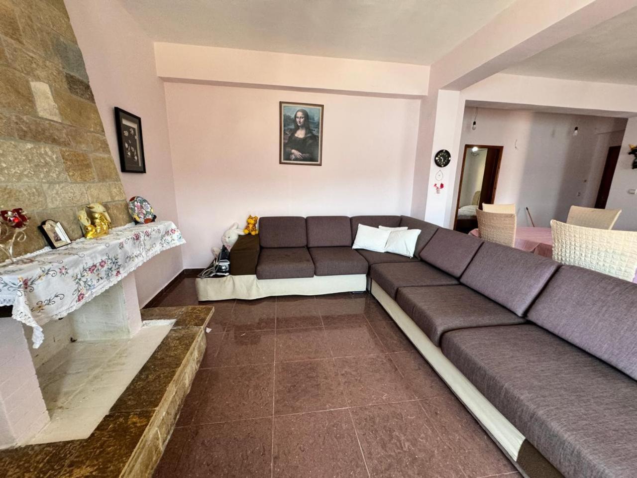 Beachfront Apartment Хімара Екстер'єр фото