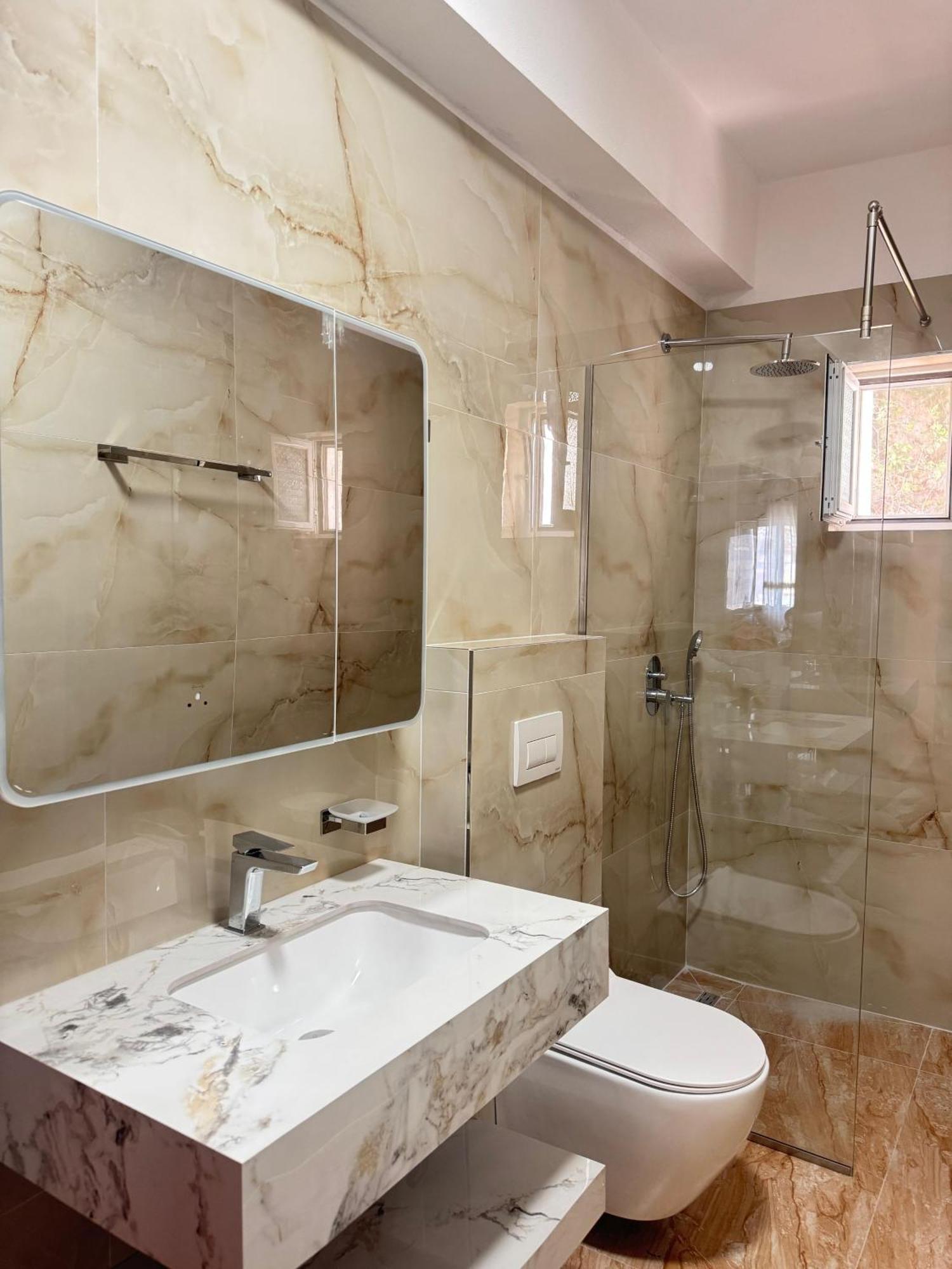 Beachfront Apartment Хімара Екстер'єр фото