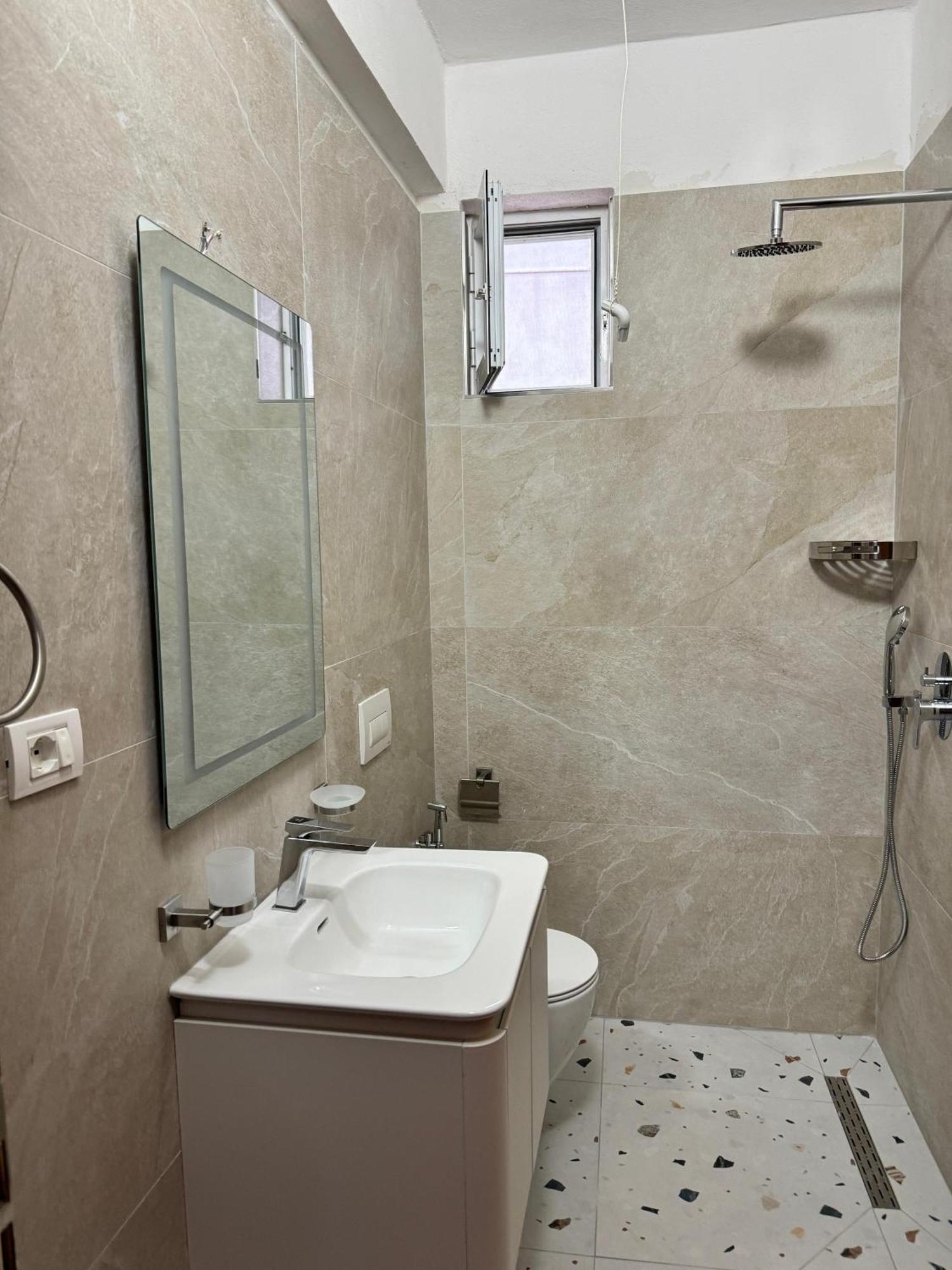 Beachfront Apartment Хімара Екстер'єр фото
