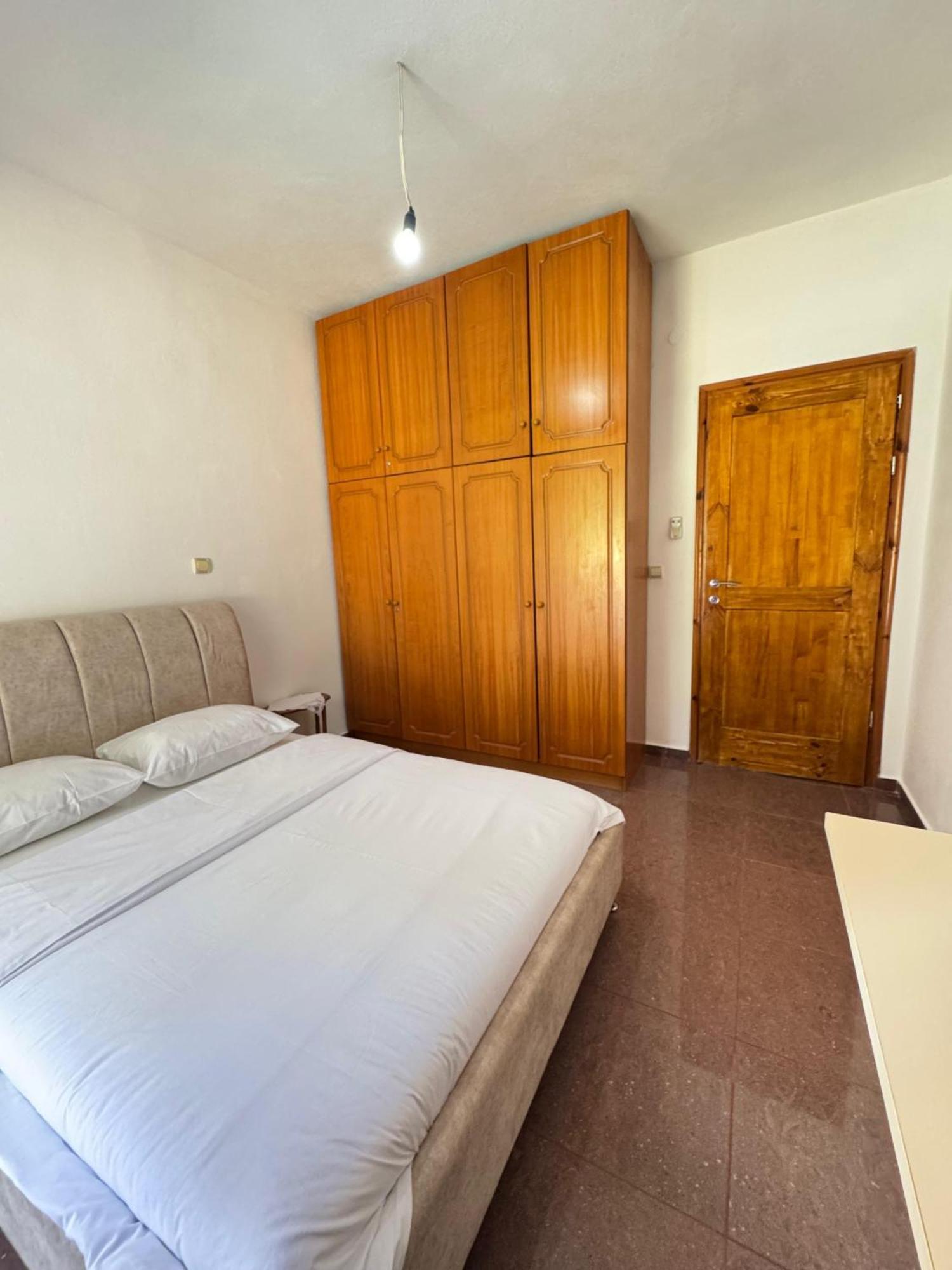 Beachfront Apartment Хімара Екстер'єр фото